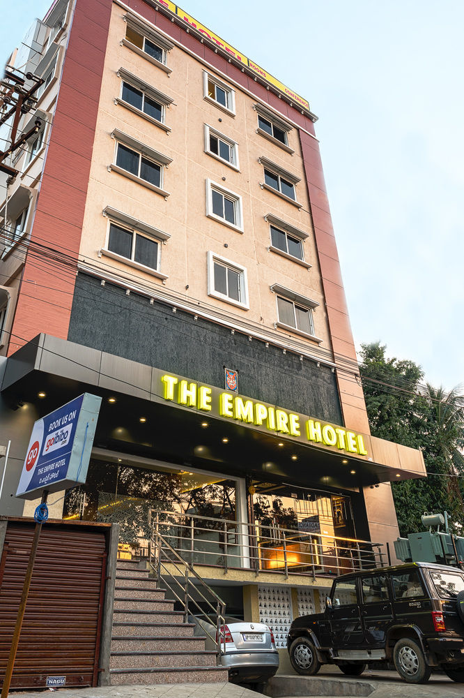 Treebo Empire Hotel Vijayawāda Eksteriør billede
